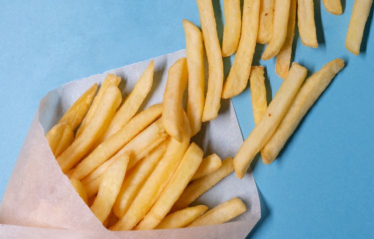 Смажена картопля як приклад продукту, якого варто уникати на Оземпік-дієті